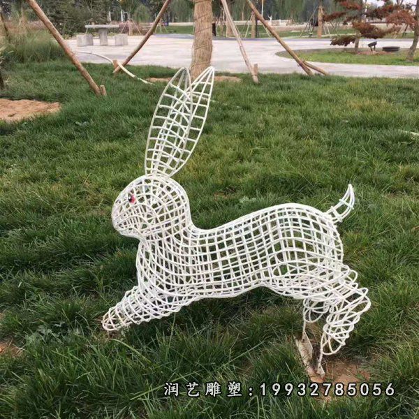 不锈钢兔子小区雕塑