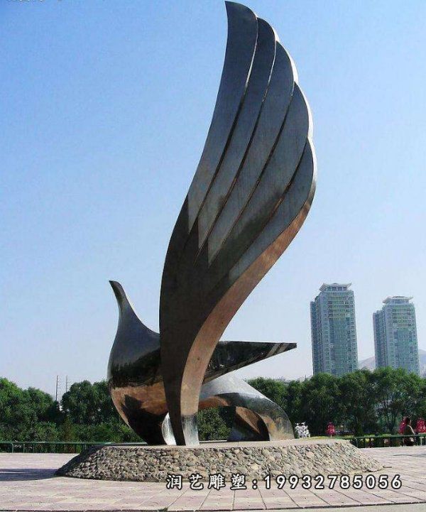 企业不锈钢翅膀景观雕塑