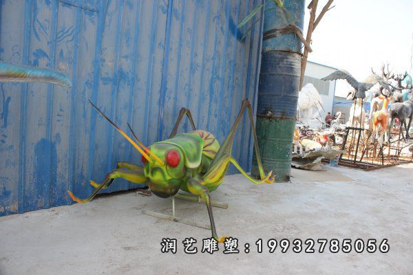 医院玻璃钢蝈蝈动物雕塑