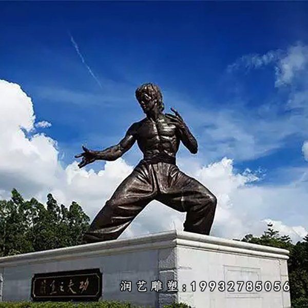 城市人物李小龙铜雕
